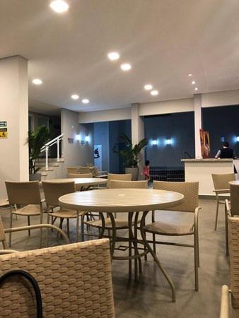 Everest Flat Service